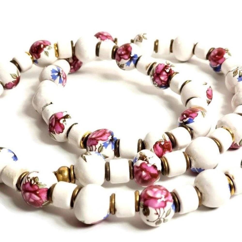 Vintage 60s Rose Flower Ceramic Necklace - Picture 4 of 8